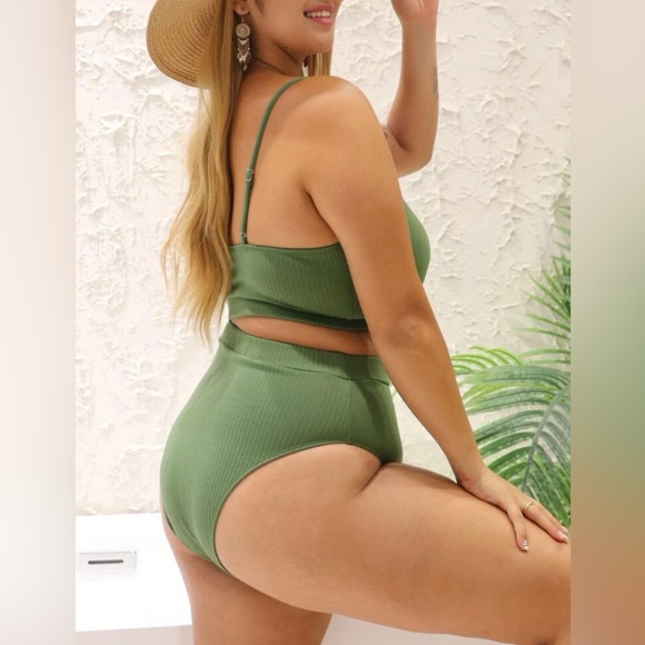 2 Plus 4XL Tropical Summer Swimsuit Bikini Pineapple Green Ribbed HighWaist NWT - Picture 6 of 8